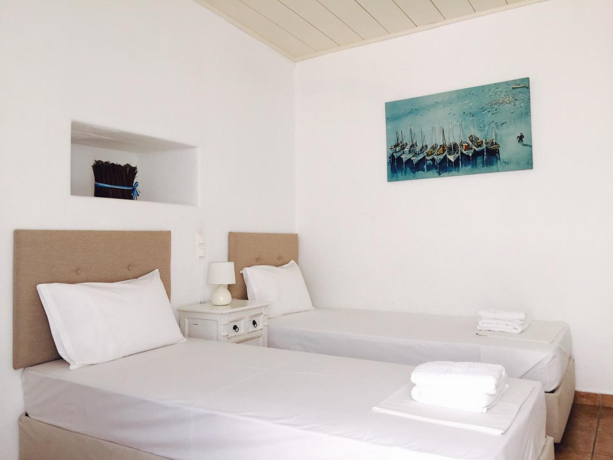 Casa Bianca Hotell Ornos  Rum bild